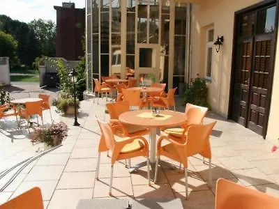 Отель Alessandria Garni 3*