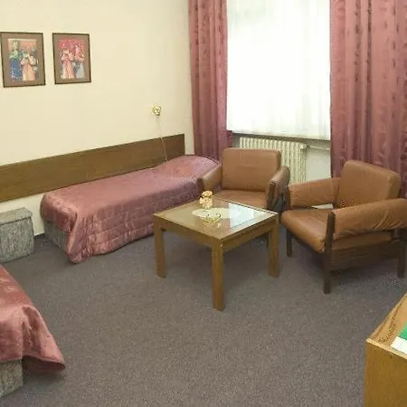 Alessandria Garni Отель 3*